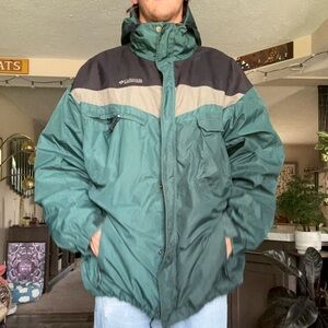 Vintage 2 in 1 Columbia Men's Jacket with Zip Away Windbreaker/Sweater